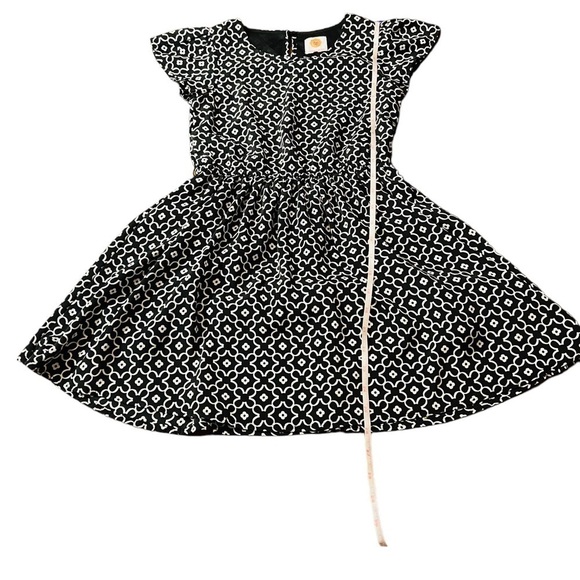 TOTAL GIRL CASUAL SHORT SLEEVE BLACK AND WHITE FLORAL PATTERN DRESS EST SZ 10 - Picture 5 of 11